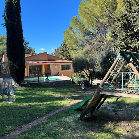 Agreables Chambres Au Calme Nîmes Exteriör bild